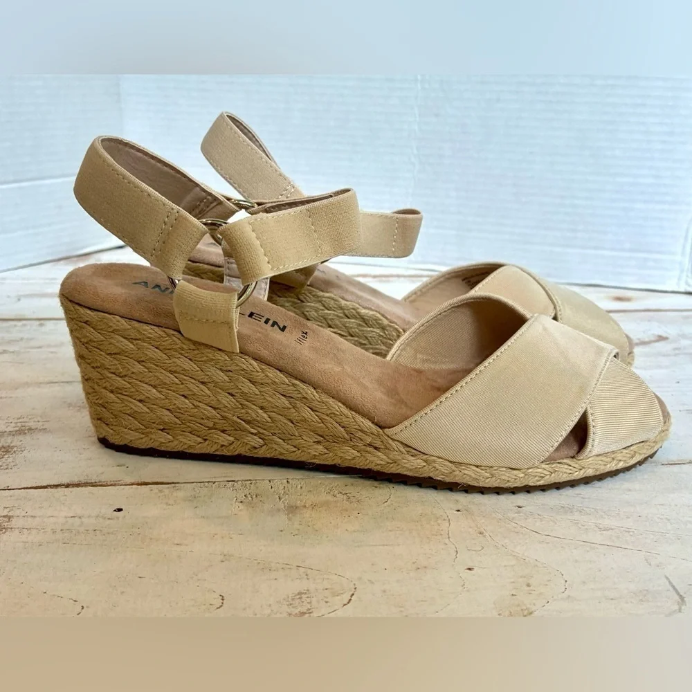 ANN KLEIN Ellis sandal wedge espadrille neutral summer party wedding sz 10 NWOB